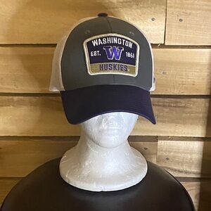 University of Washington Huskies adjustable trucker hat by Zephyr